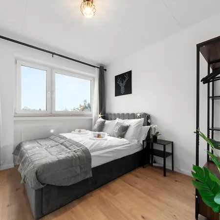 Lägenhet Vlnful2 Premium-apartment Mit Balkon Und Parkplatz