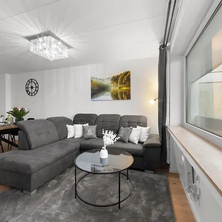 Апартаменты Vlnful2 Premium-apartment Mit Balkon Und Parkplatz *