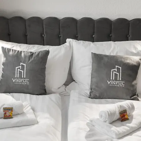 Vlnful2 Premium-apartment Mit Balkon Und Parkplatz Lägenhet *