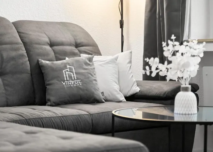 شقة Vlnful2 Premium-apartment Mit Balkon Und Parkplatz